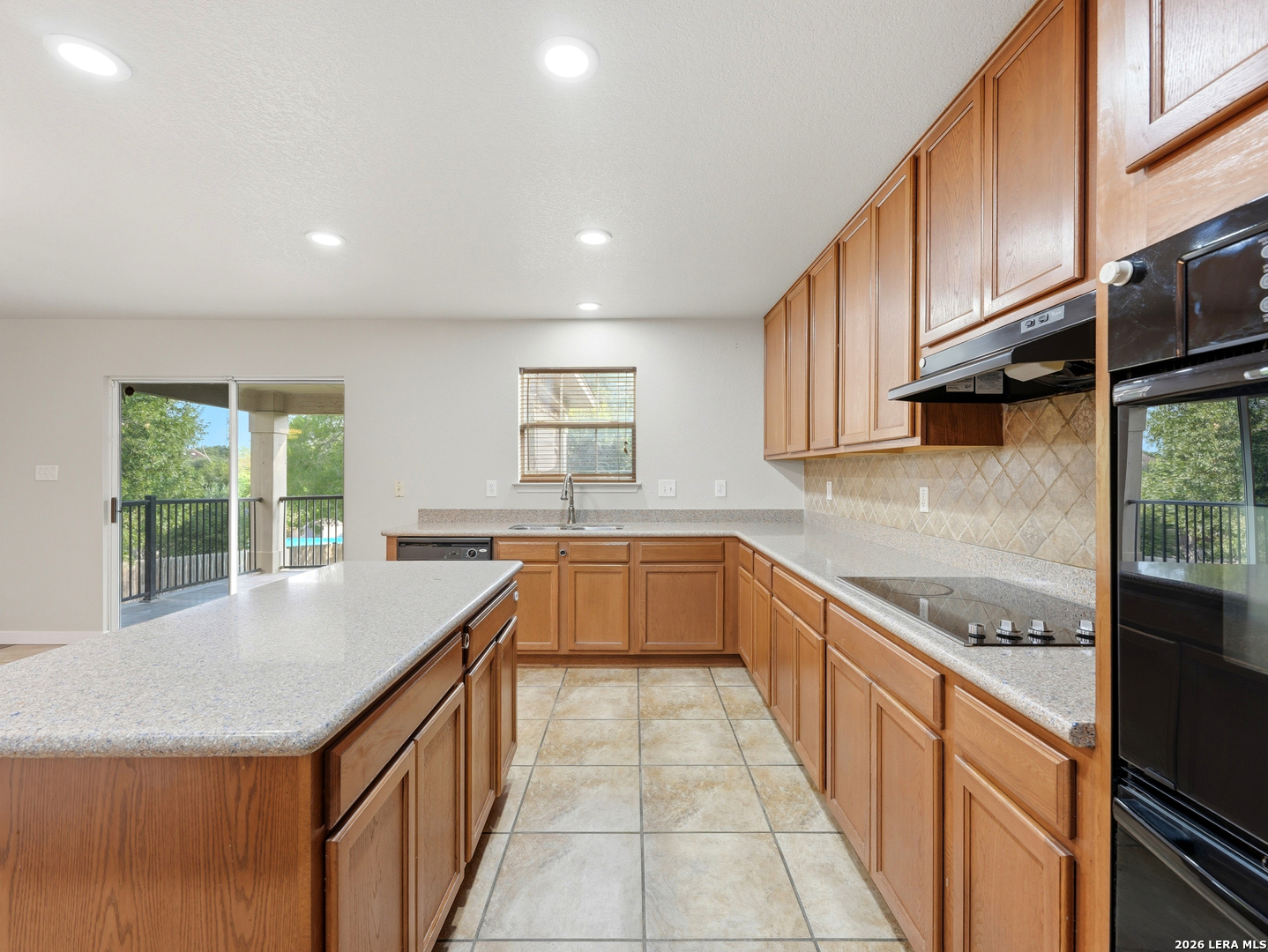 6740 Wayman Ridge Live Oak TX 78233