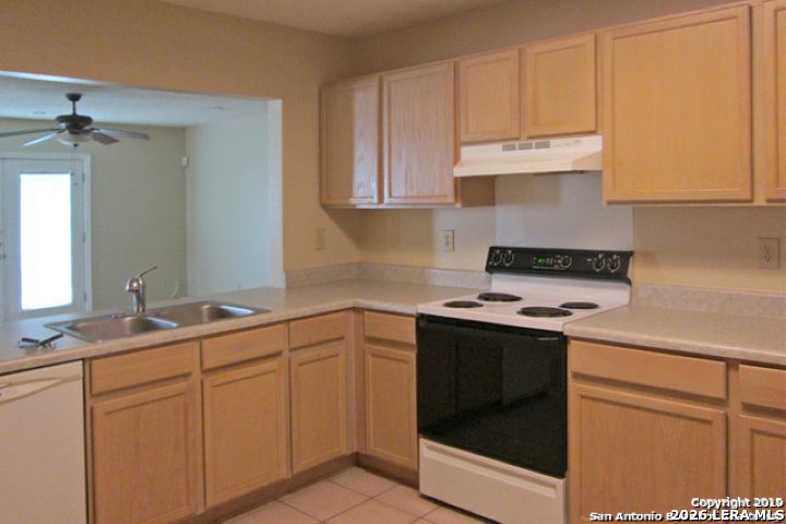 6718 Badger Pass Drive San Antonio TX 78239