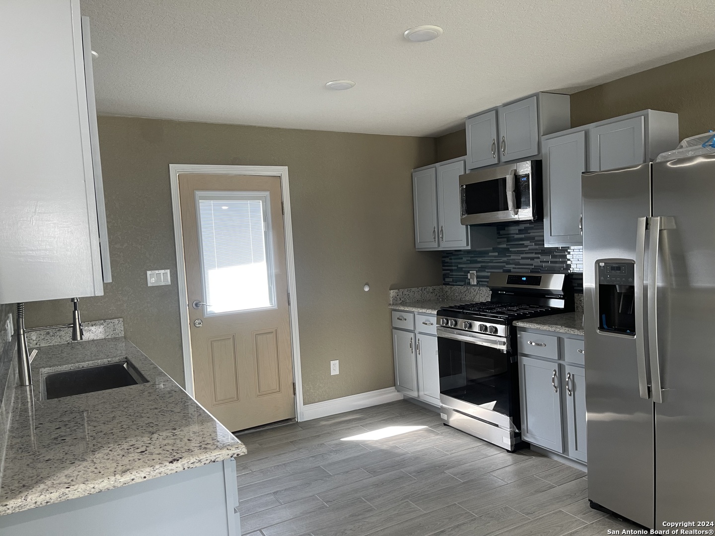 2710 Hicks Avenue San Antonio TX 78210