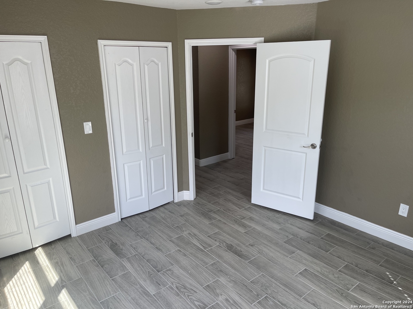 2710 Hicks Avenue San Antonio TX 78210