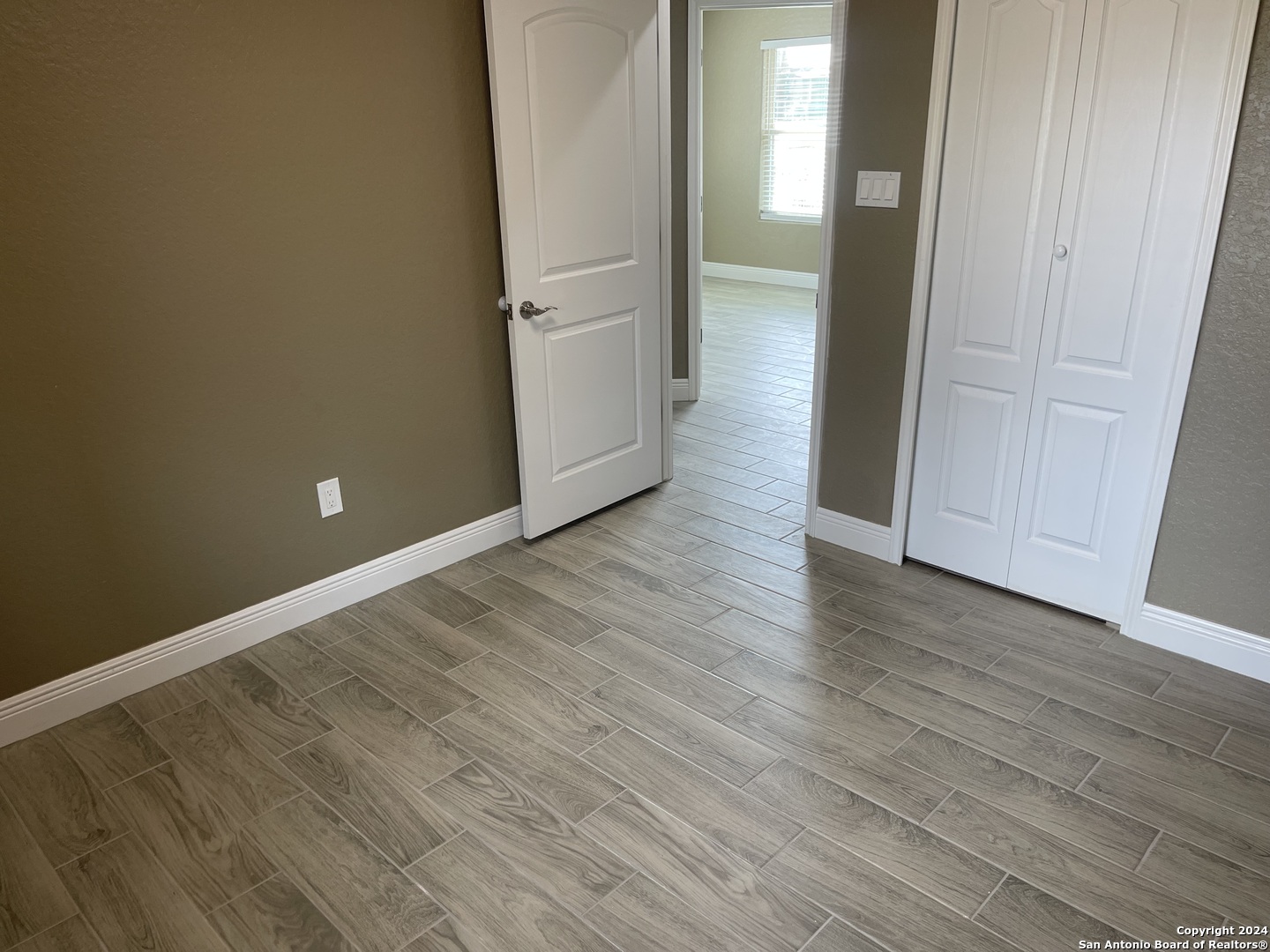 2710 Hicks Avenue San Antonio TX 78210