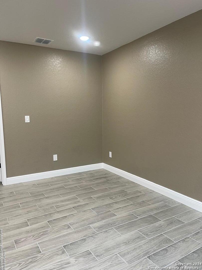 2710 Hicks Avenue San Antonio TX 78210