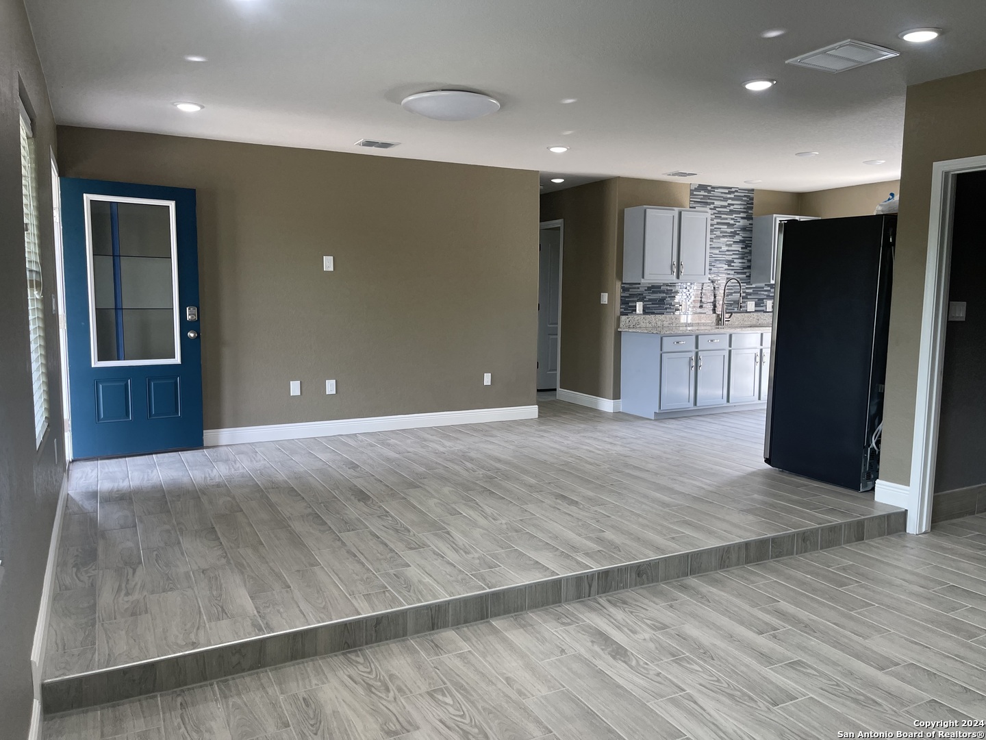 2710 Hicks Avenue San Antonio TX 78210