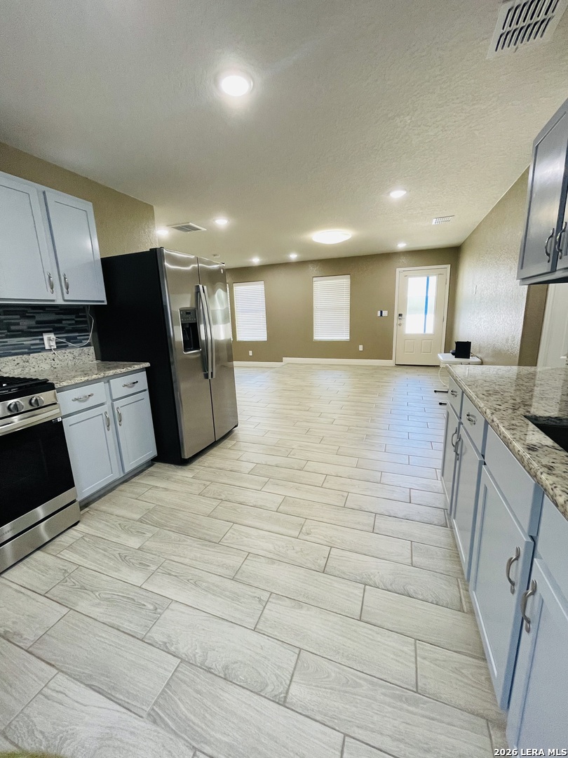 2710 Hicks Avenue San Antonio TX 78210