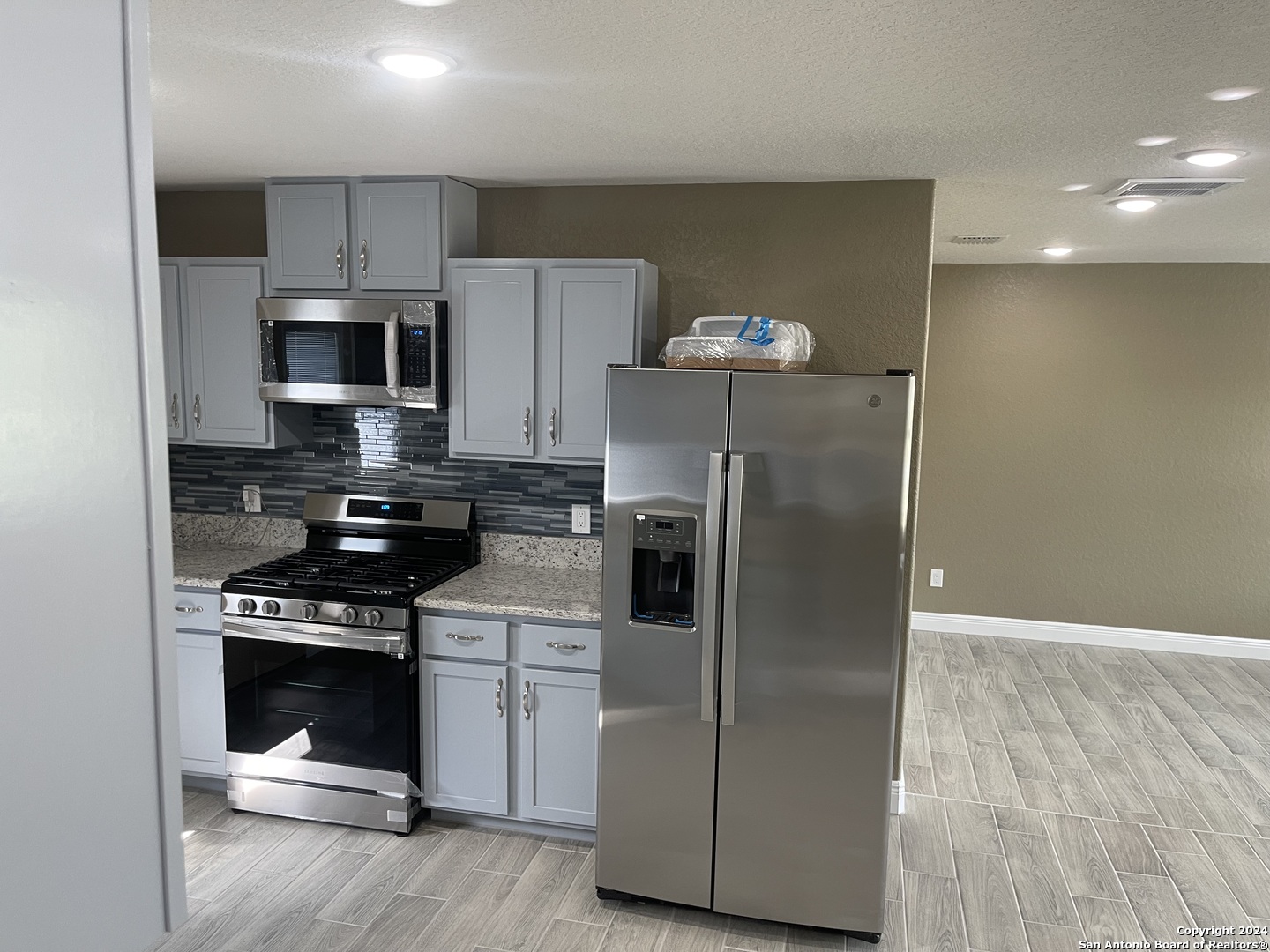 2710 Hicks Avenue San Antonio TX 78210