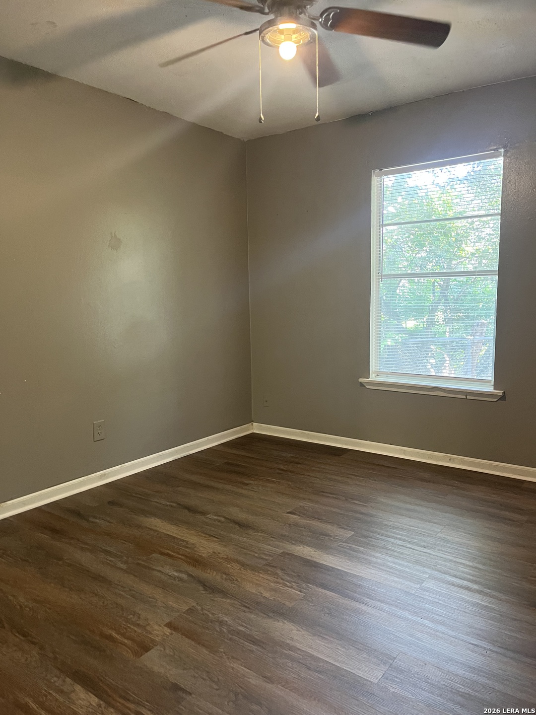 863 E Sunshine Drive San Antonio TX 78228