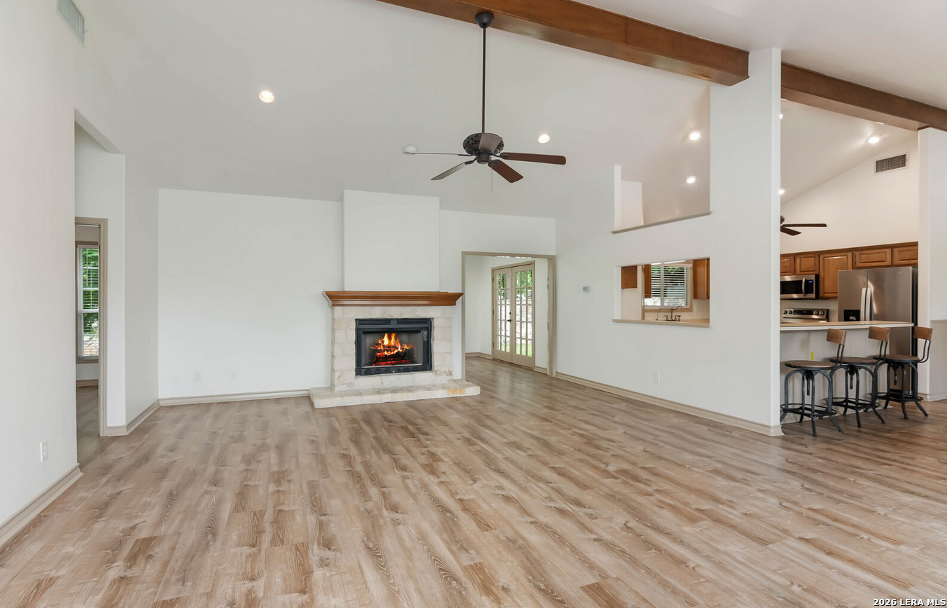 305 E Hosack Street Boerne TX 78006