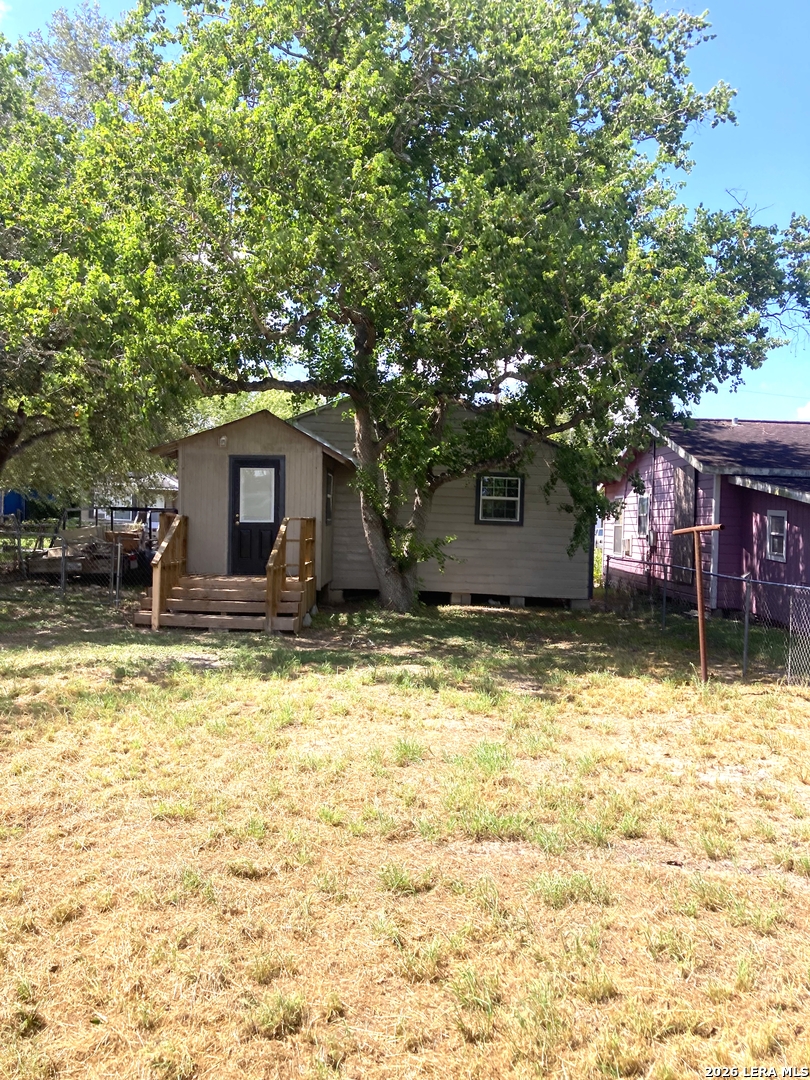 2409 Booker Street Victoria TX 77901