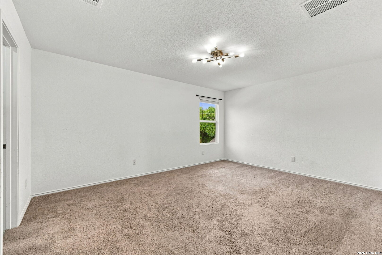 9599 Littleton Grist San Antonio TX 78254