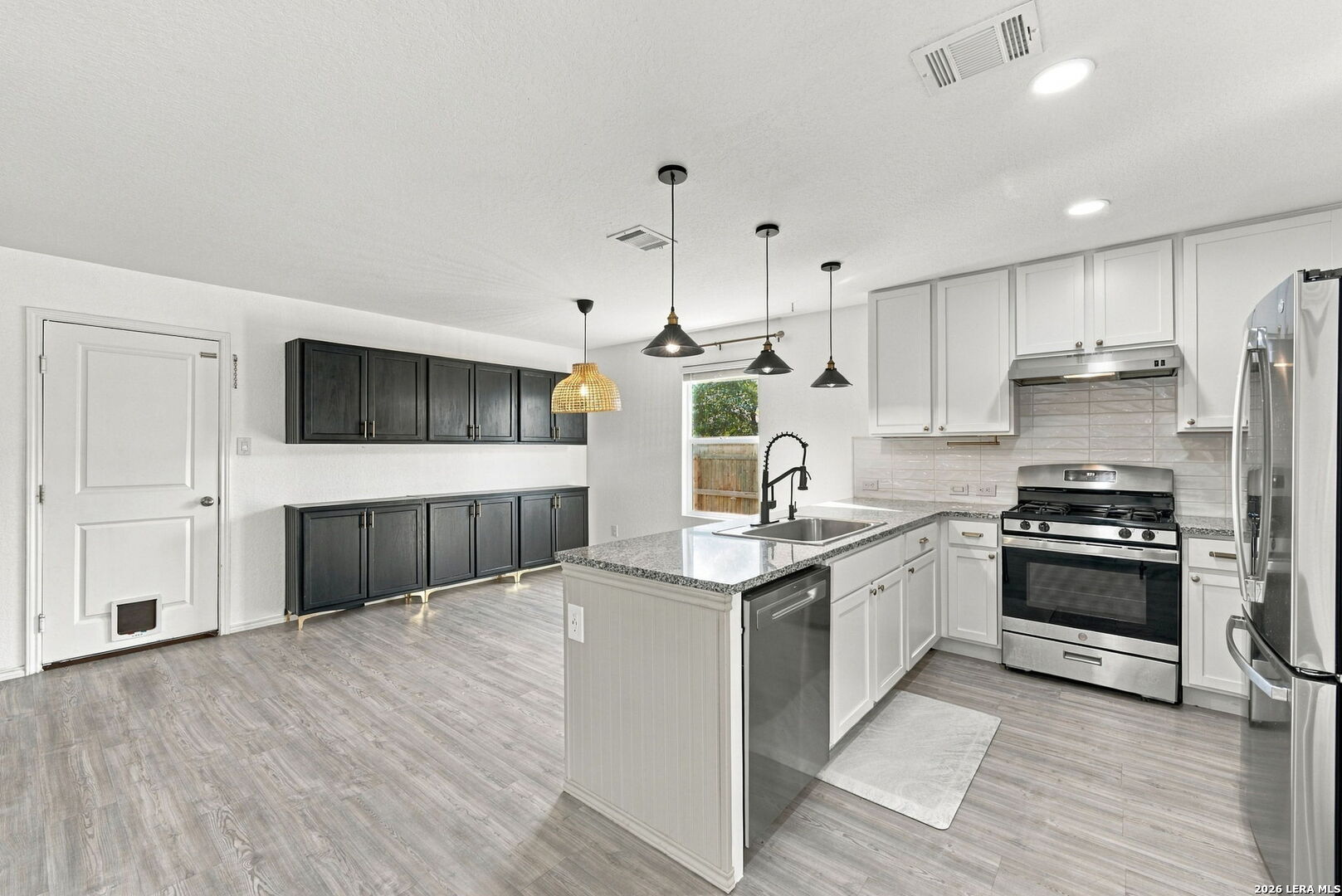 9599 Littleton Grist San Antonio TX 78254
