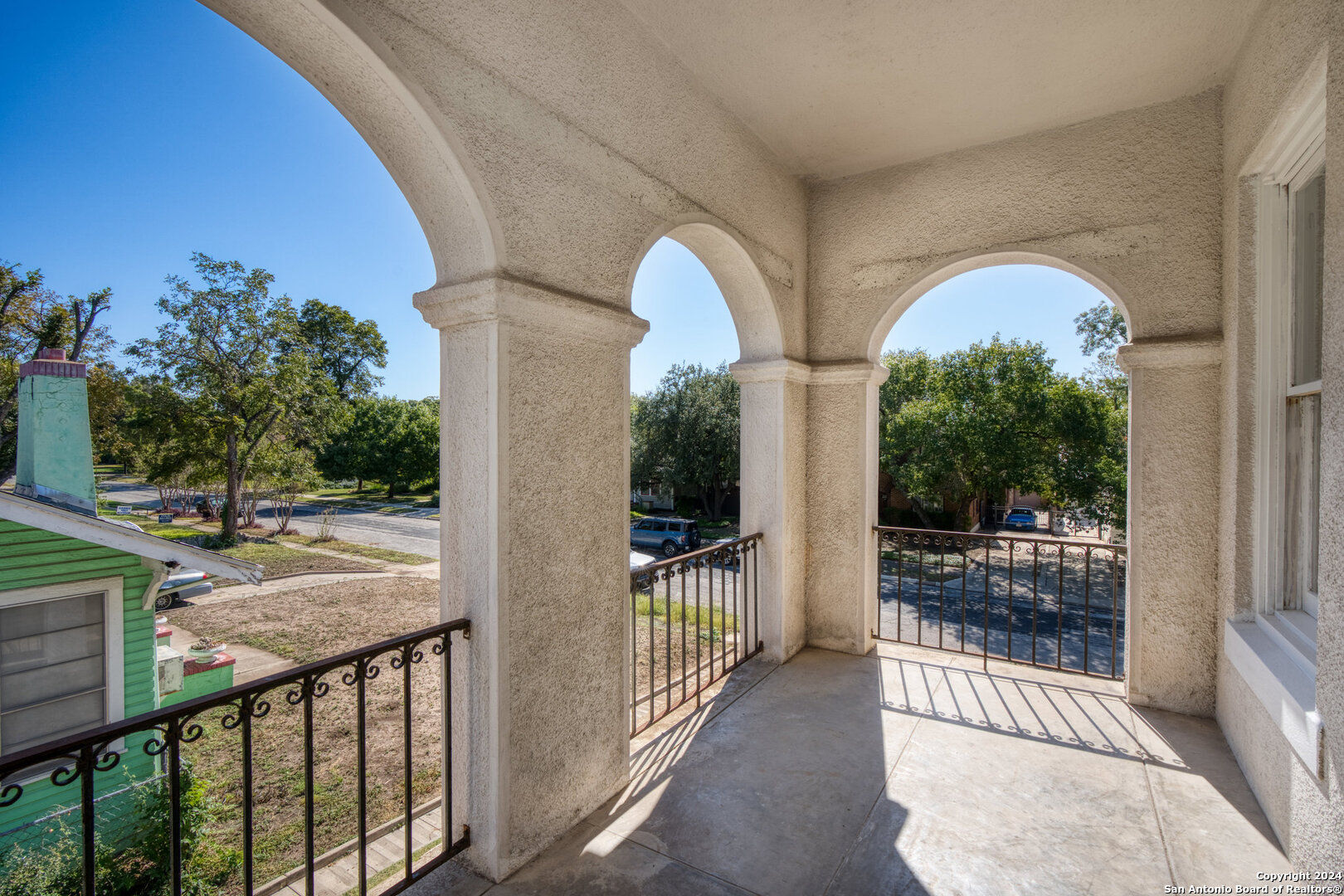 331 W Elsmere Place San Antonio TX 78212