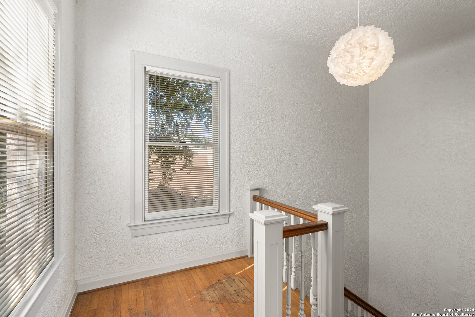 331 W Elsmere Place San Antonio TX 78212