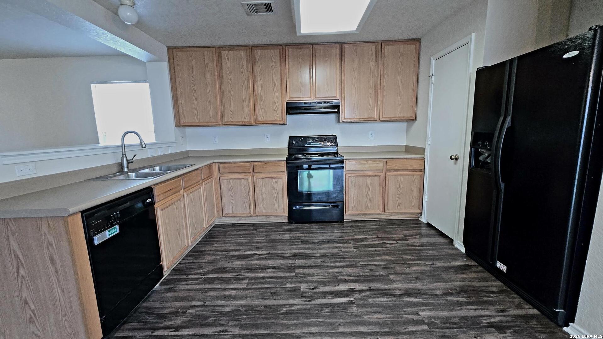 8015 Thicket Pass San Antonio TX 78254
