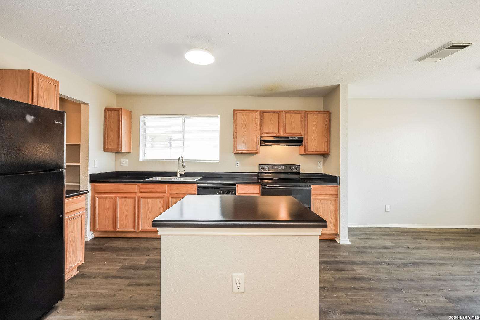 10123 Fourwind San Antonio TX 78245