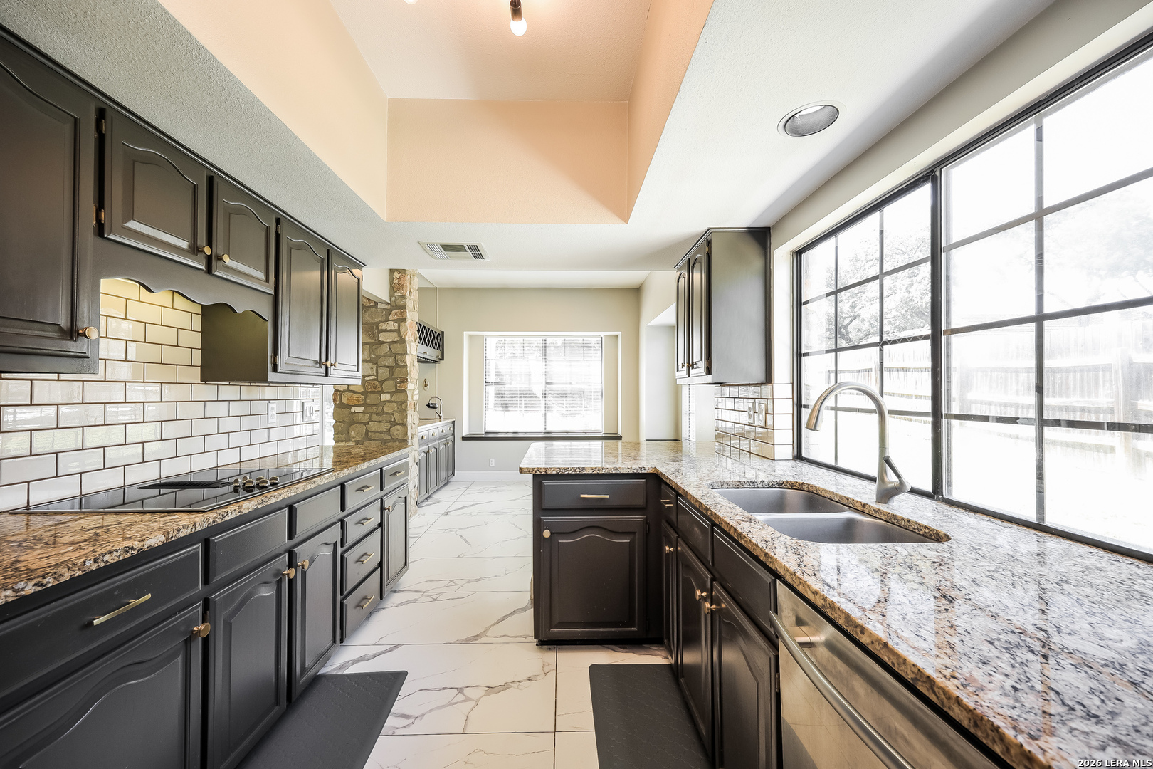 15931 Mission Ridge San Antonio TX 78232