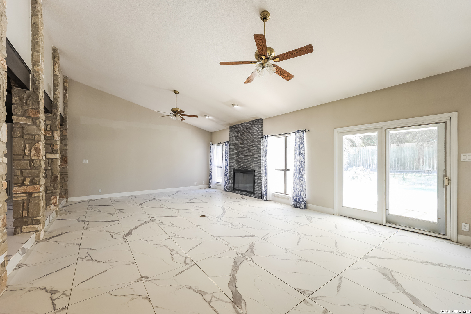 15931 Mission Ridge San Antonio TX 78232