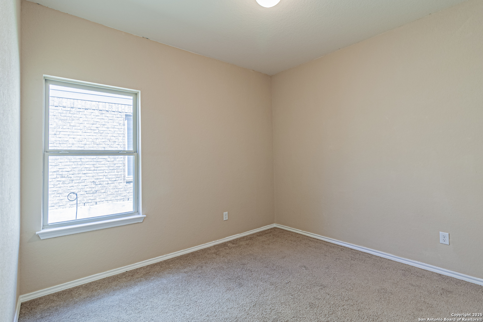 2733 Barkey Spring San Antonio TX 78245