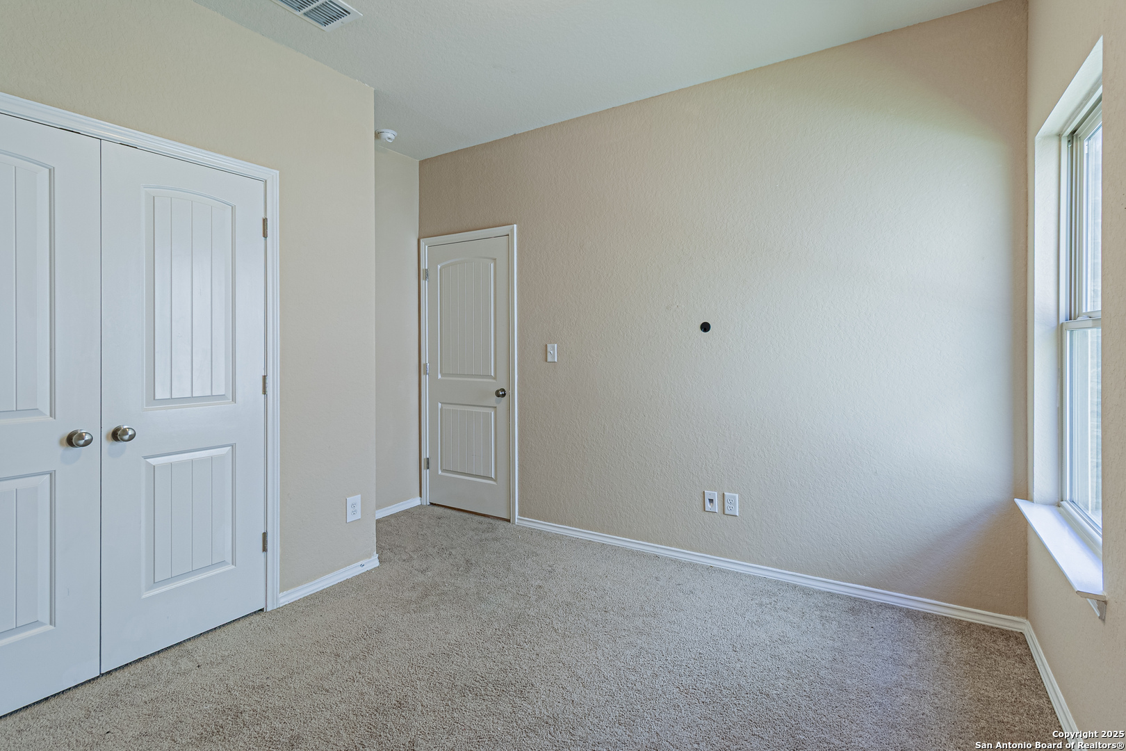 2733 Barkey Spring San Antonio TX 78245