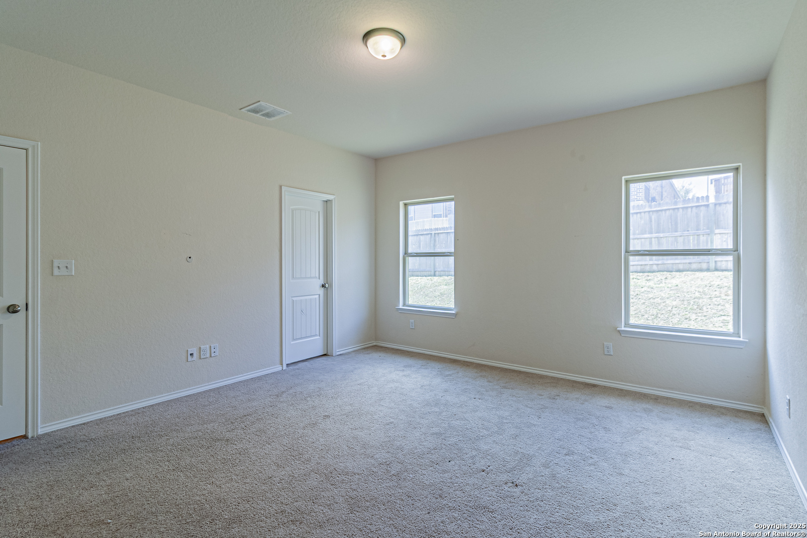 2733 Barkey Spring San Antonio TX 78245