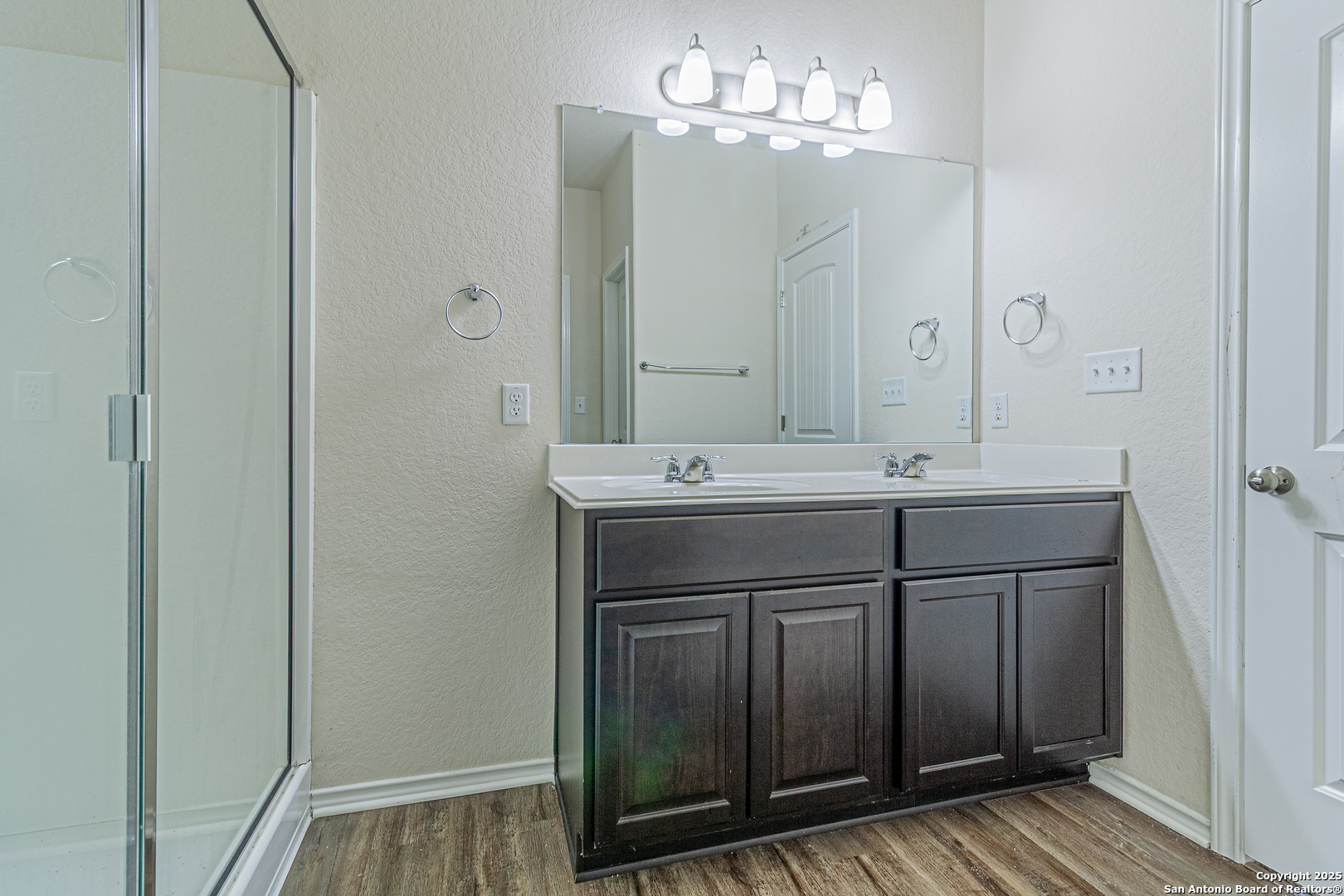 2733 Barkey Spring San Antonio TX 78245