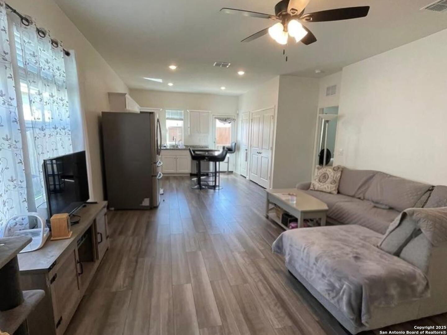 5227 Hickory Place San Antonio TX 78222