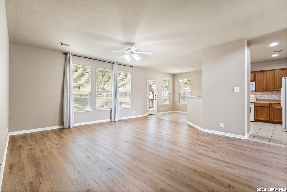 218 Knights Cross San Antonio TX 78258