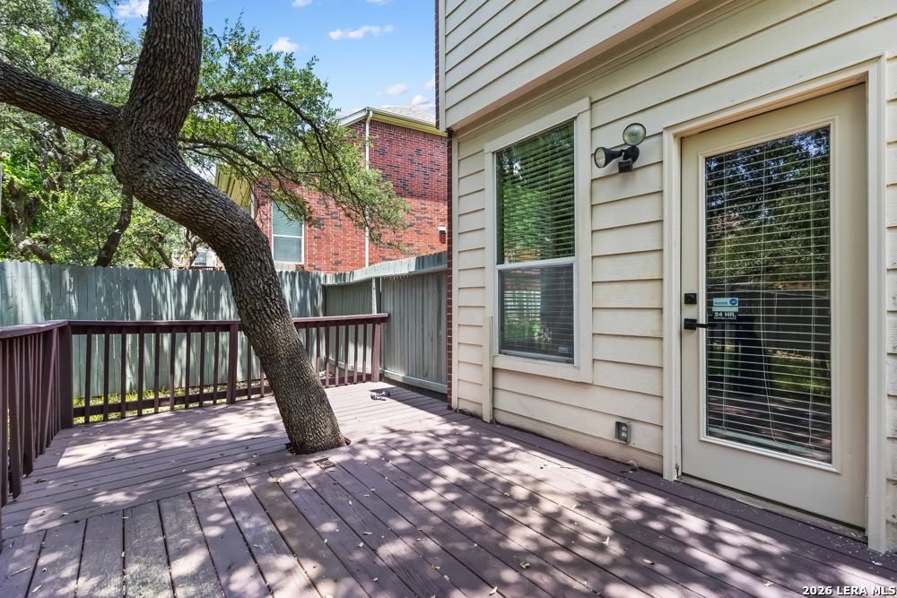 218 Knights Cross San Antonio TX 78258