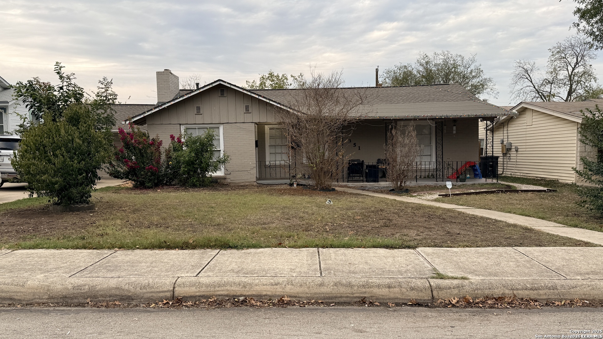 351 Overhill San Antonio TX 78228