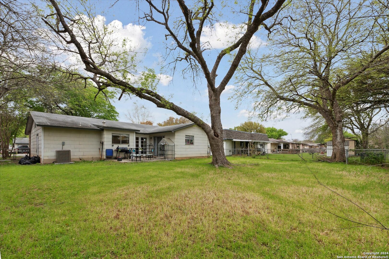 312 Lori Lynn Drive Schertz TX 78154