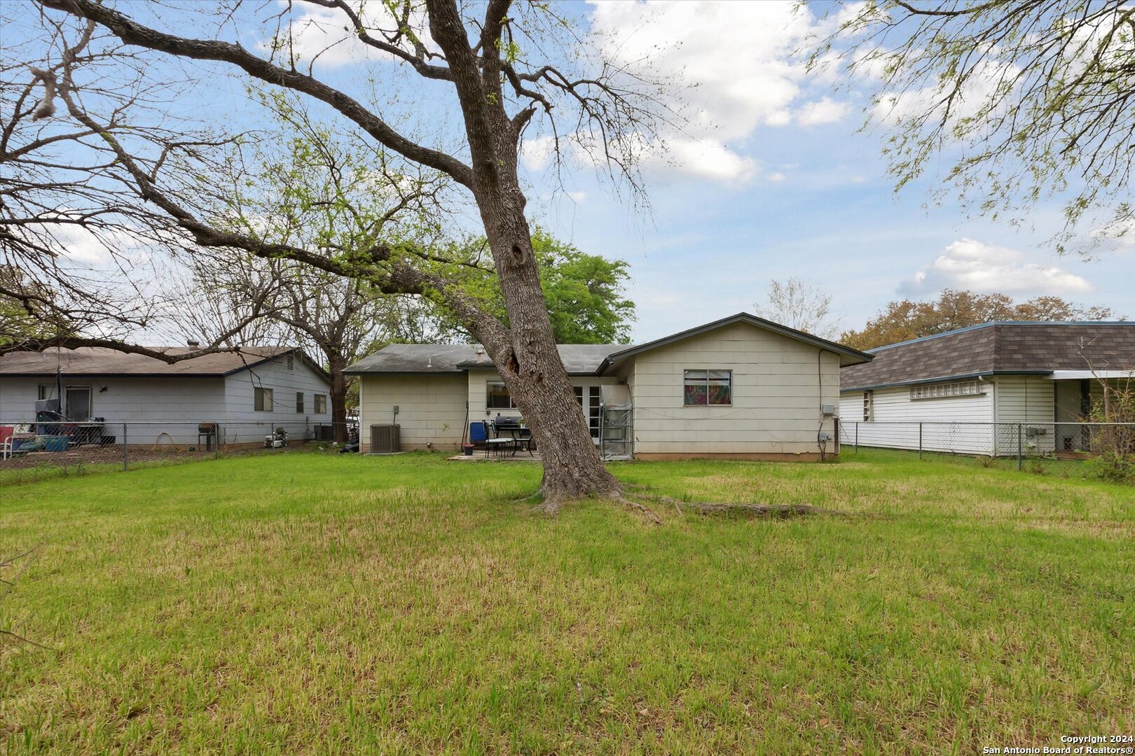 312 Lori Lynn Drive Schertz TX 78154