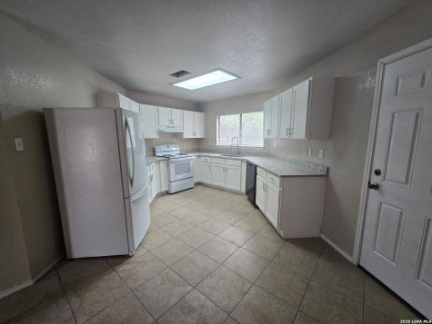 86 Mclennan Oak San Antonio TX 78240