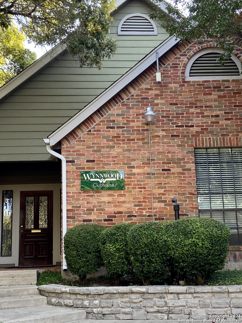 40 Chapel Hill Circle San Antonio TX 78240