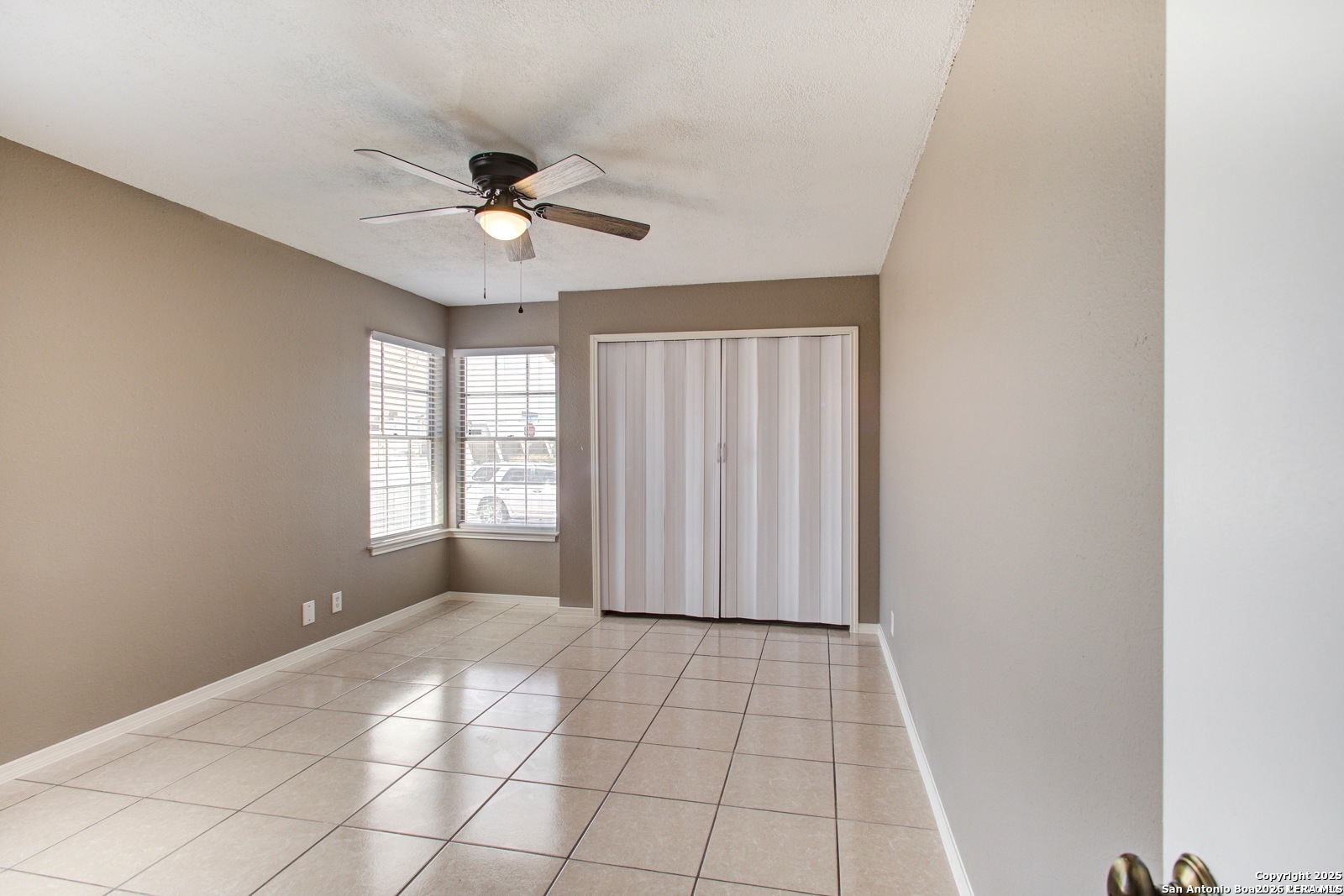 5279 Meadow Rise Street San Antonio TX 78250