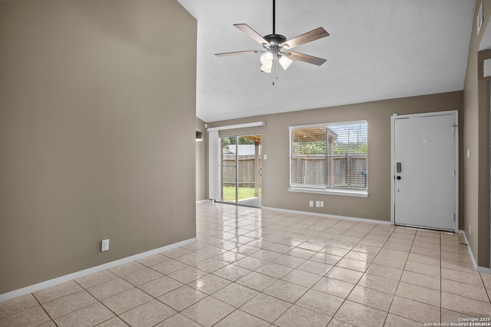 5279 Meadow Rise Street San Antonio TX 78250