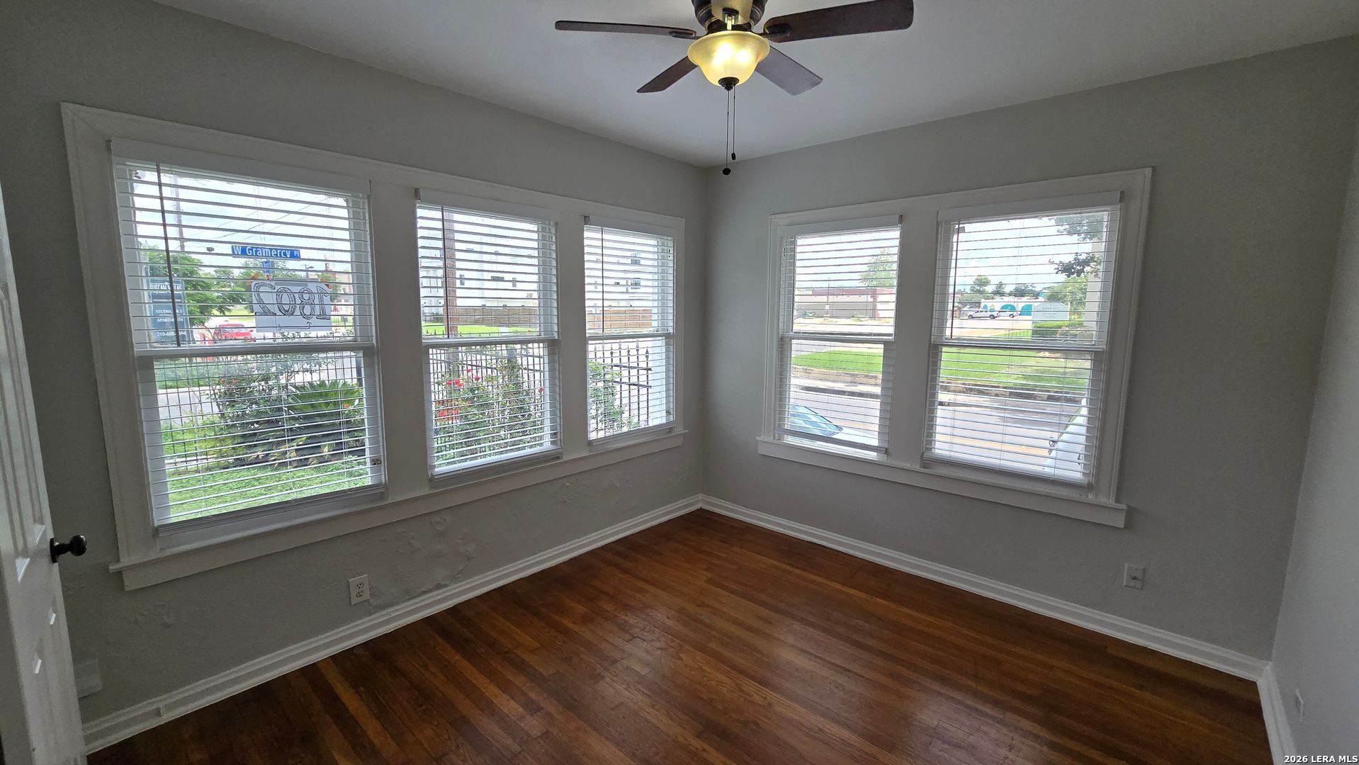 1802 W Gramercy Place San Antonio TX 78201