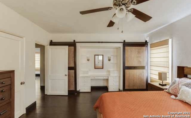 2102 W Mistletoe Avenue San Antonio TX 78201