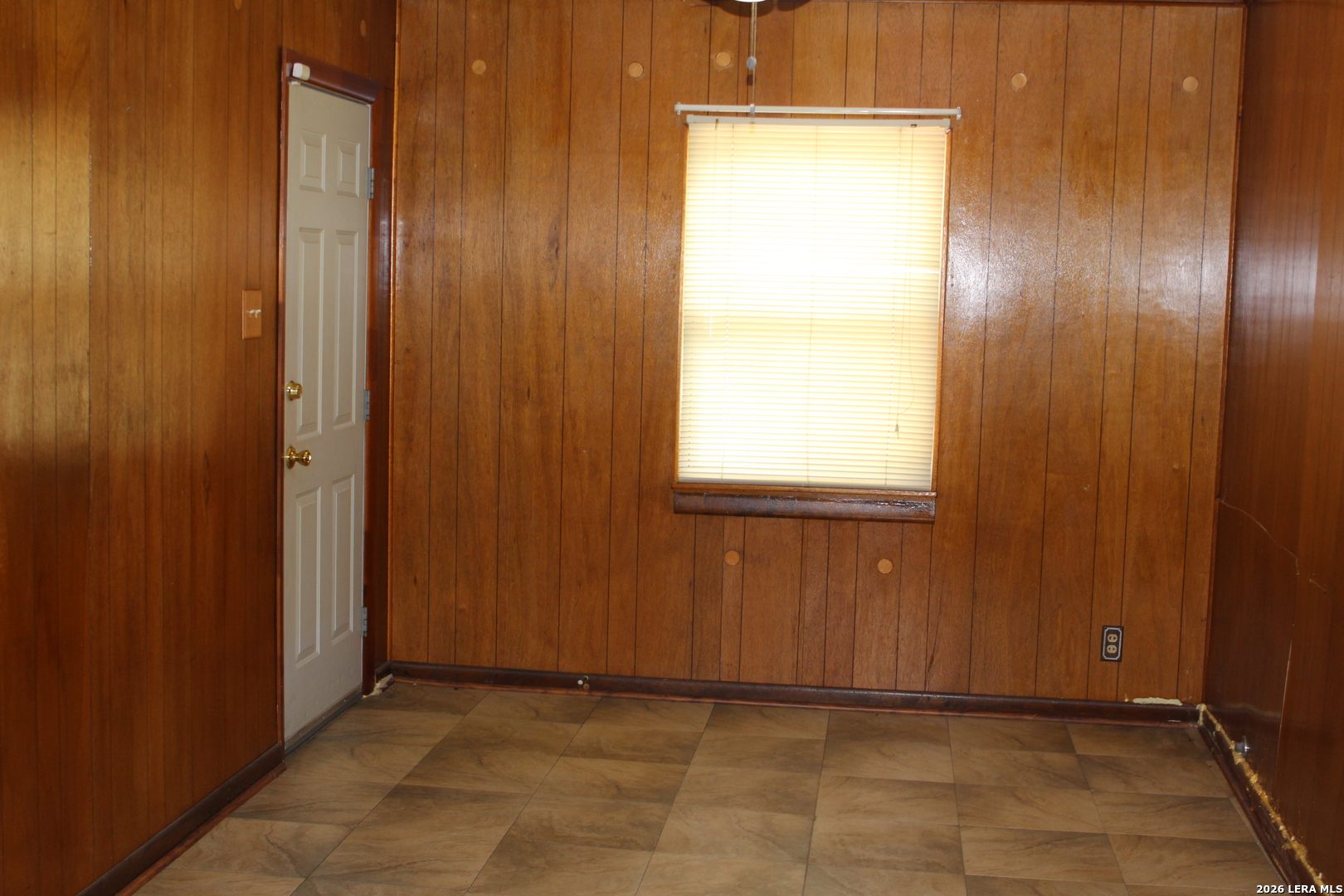 3627 W Poplar San Antonio TX 78228