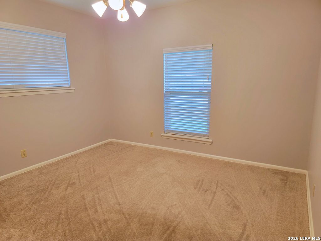 7007 Forest Grove San Antonio TX 78240