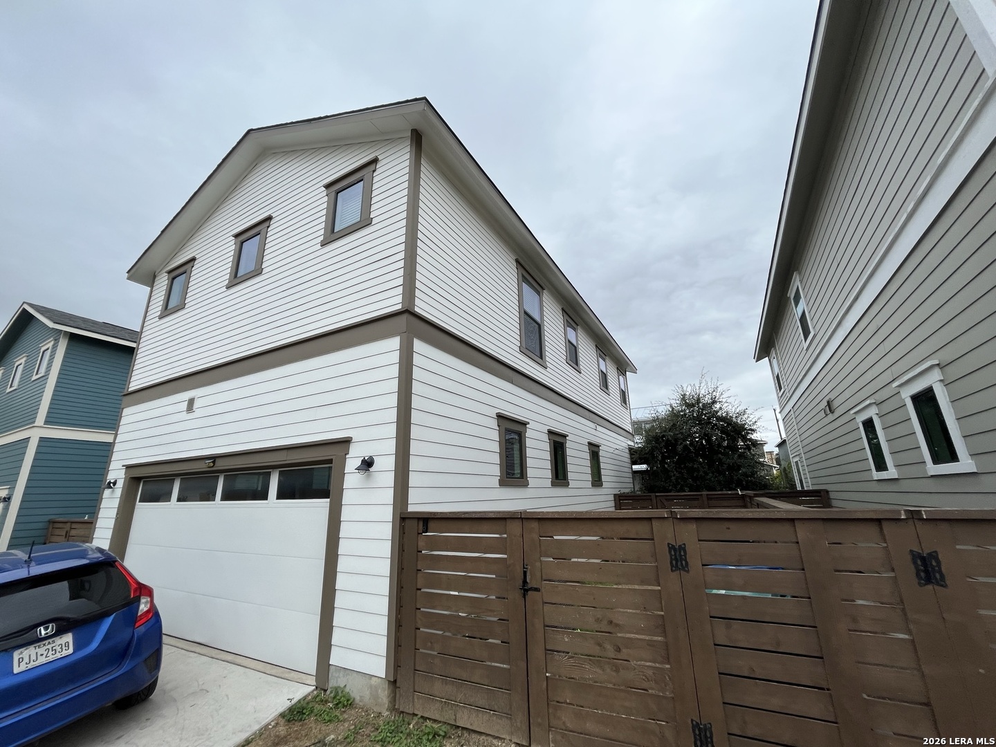 1146 N Olive Street San Antonio TX 78202
