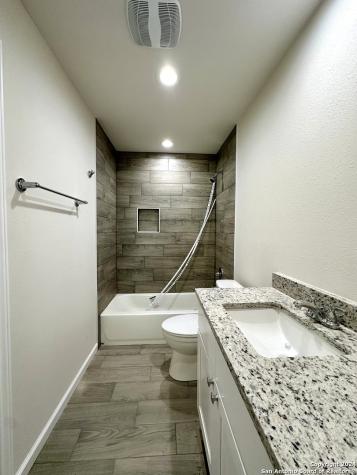 489 Oaklane Street Canyon Lake TX 78133