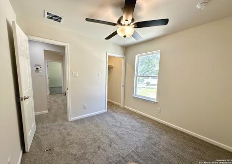 489 Oaklane Street Canyon Lake TX 78133