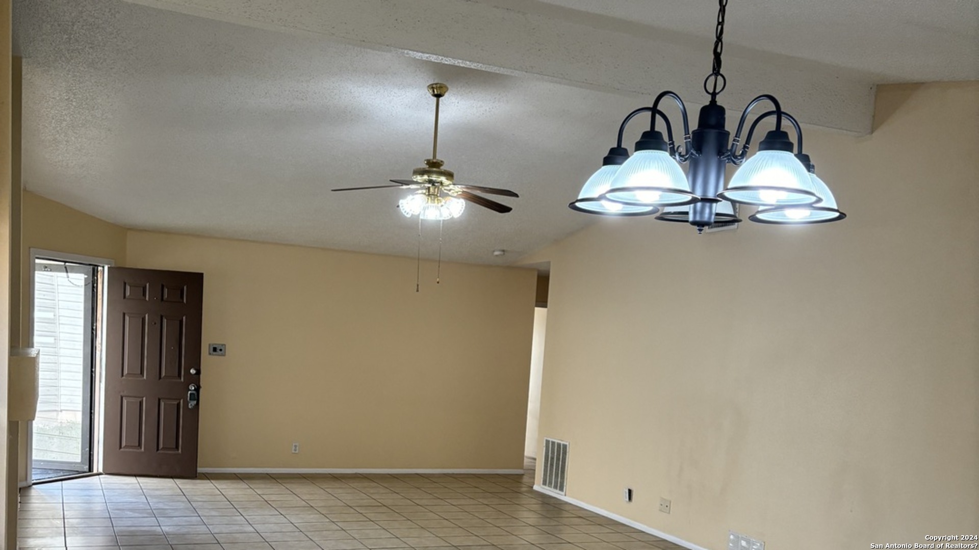 3319 Tree Grove Drive San Antonio TX 78247