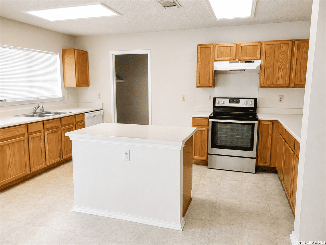 7334 Daulton Ridge Converse TX 78109