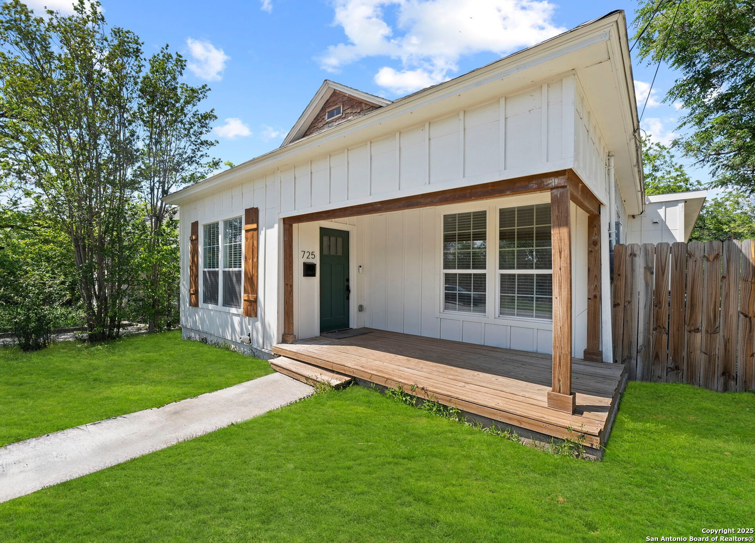 725 Westfall Avenue San Antonio TX 78210