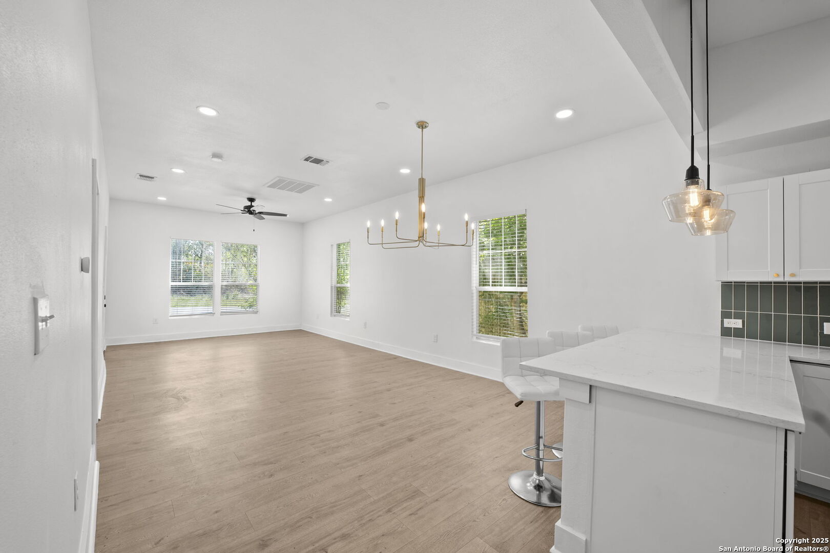 725 Westfall Avenue San Antonio TX 78210