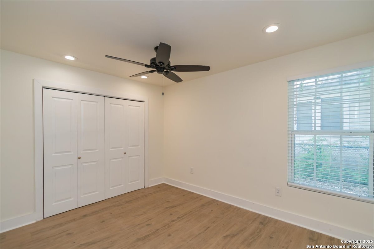 725 Westfall Avenue San Antonio TX 78210