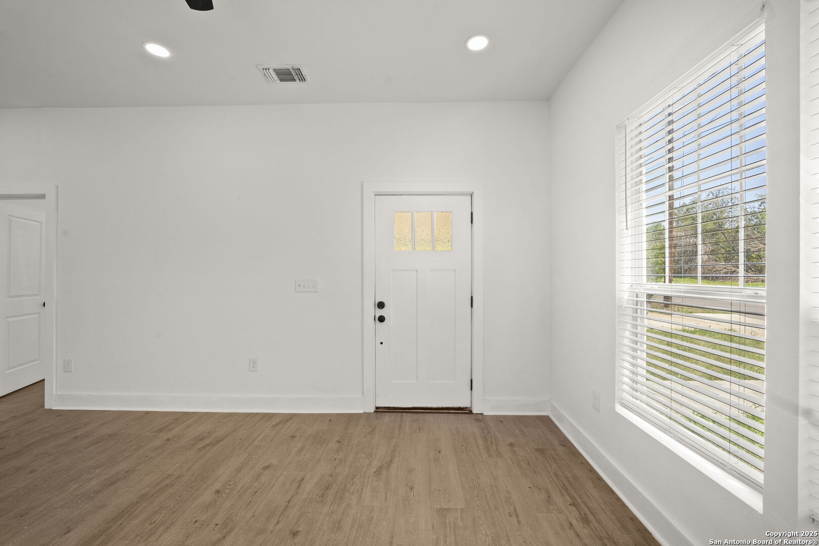 725 Westfall Avenue San Antonio TX 78210