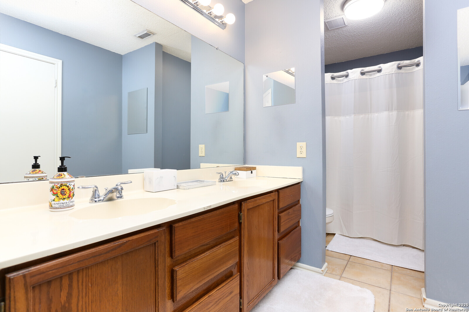 6406 Regency Lane San Antonio TX 78249