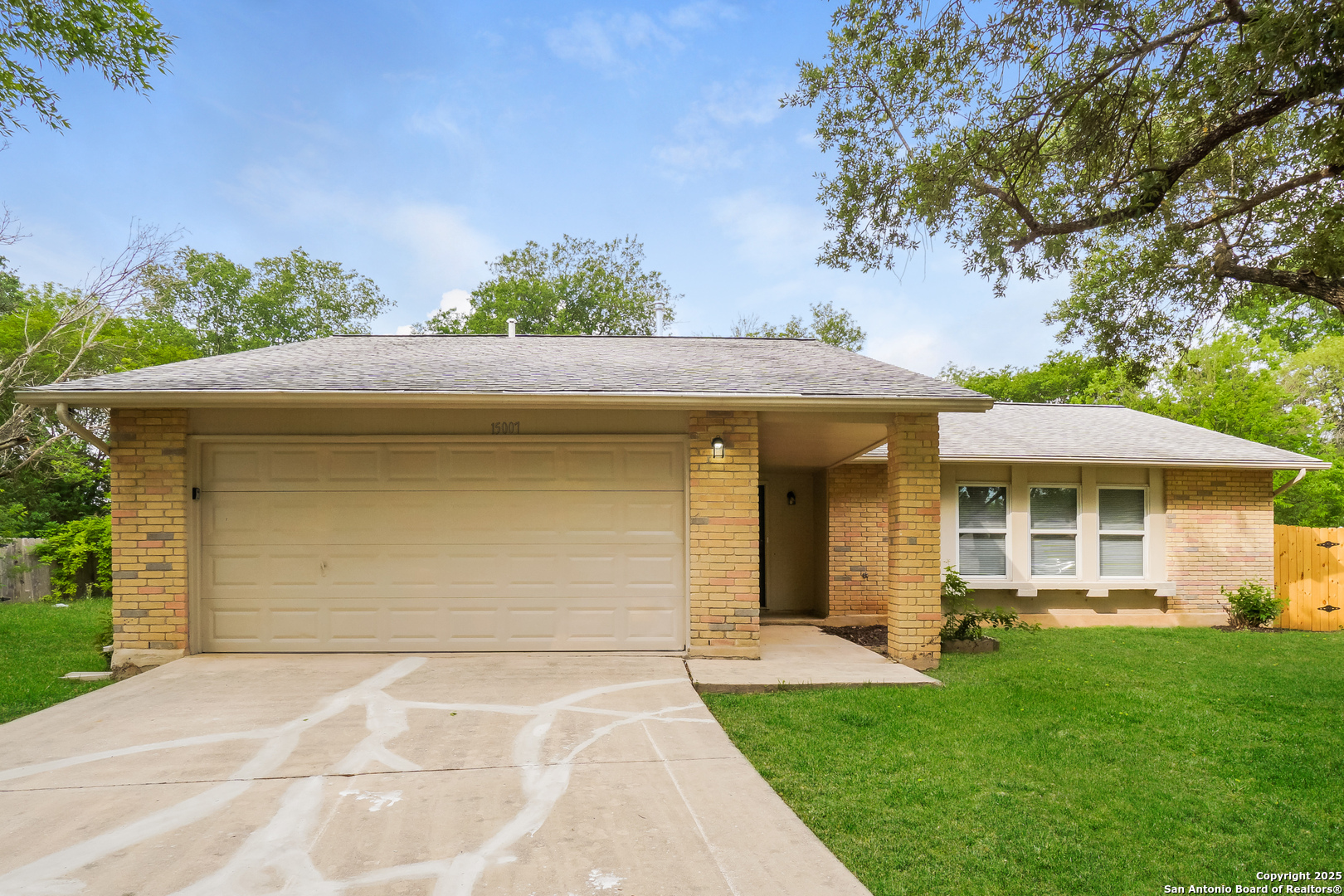 15007 Old Creek San Antonio TX 78217