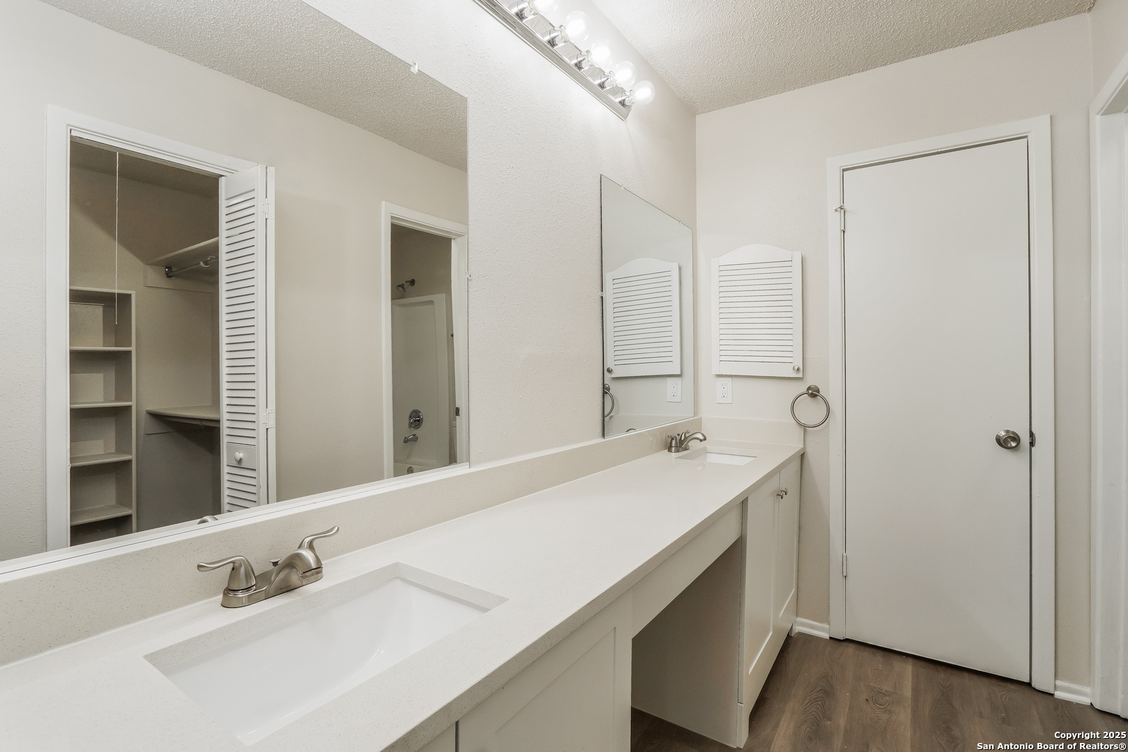 15007 Old Creek San Antonio TX 78217